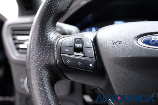 FORD Focus usata, con Fari LED