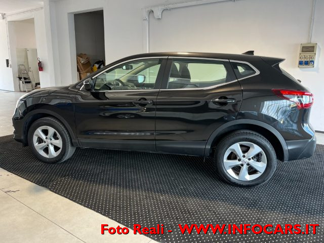 NISSAN Qashqai usata, con Controllo automatico clima