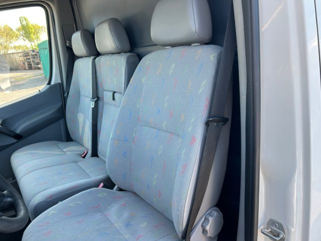 VOLKSWAGEN Crafter usata 8