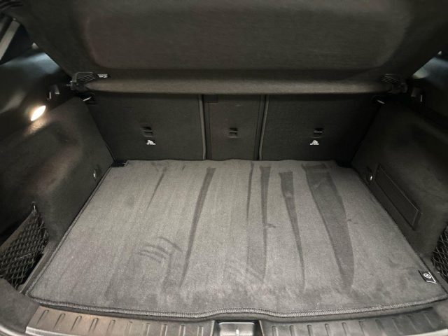 MERCEDES-BENZ GLA 200 usata, con Chiusura centralizzata