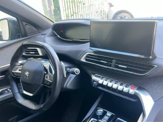 PEUGEOT 5008 usata, con Chiusura centralizzata