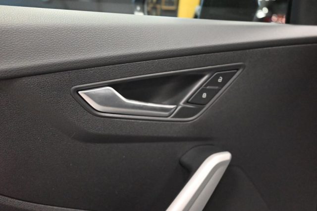 AUDI Q2 usata 37