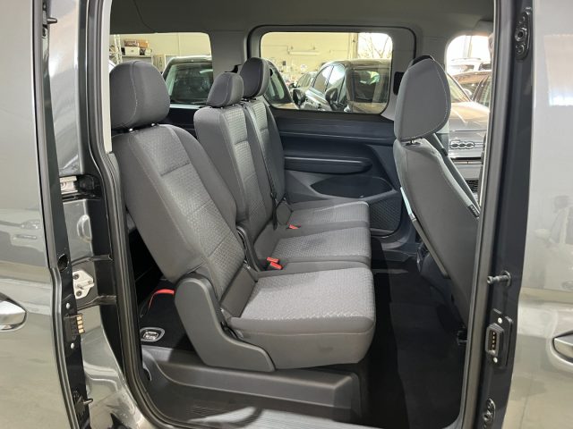 VOLKSWAGEN Caddy usata, con Park Distance Control