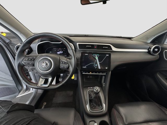 MG ZS usata 9
