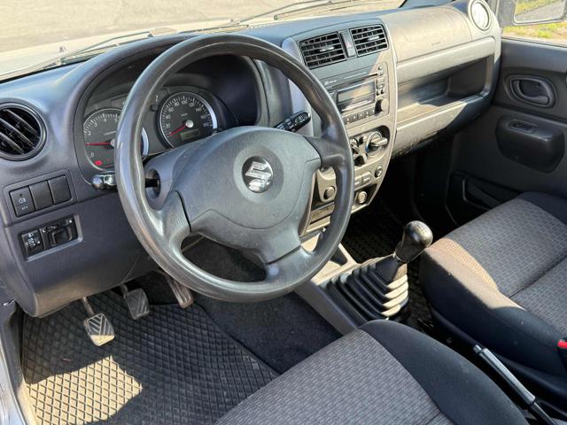SUZUKI Jimny usata, con Autoradio