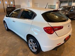 ALFA ROMEO Giulietta usata, con Airbag Passeggero
