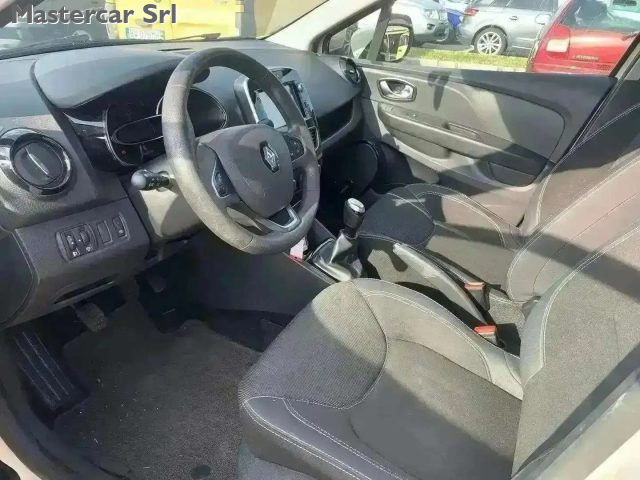 RENAULT Clio usata, con Climatizzatore