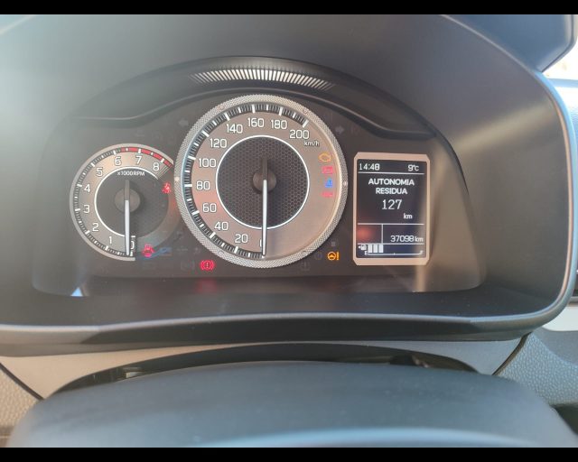 SUZUKI Ignis usata 36