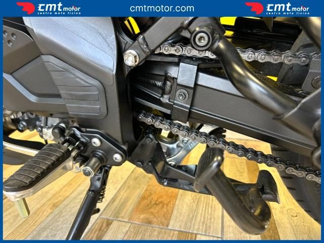 SUZUKI V-Strom 650 usata 13