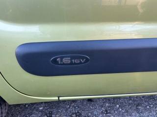 RENAULT Kangoo usata 16