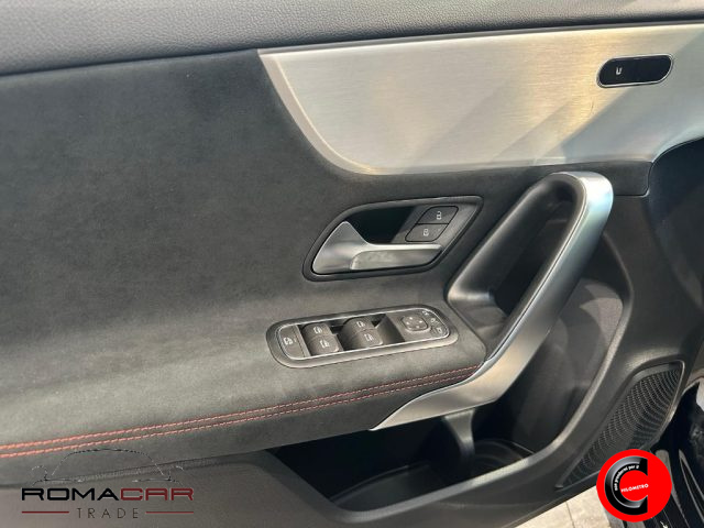 MERCEDES-BENZ A 180 usata, con Cronologia tagliandi