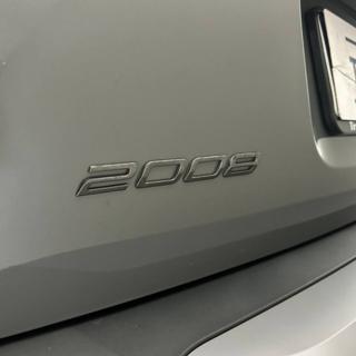 PEUGEOT 2008 usata, con Luci diurne