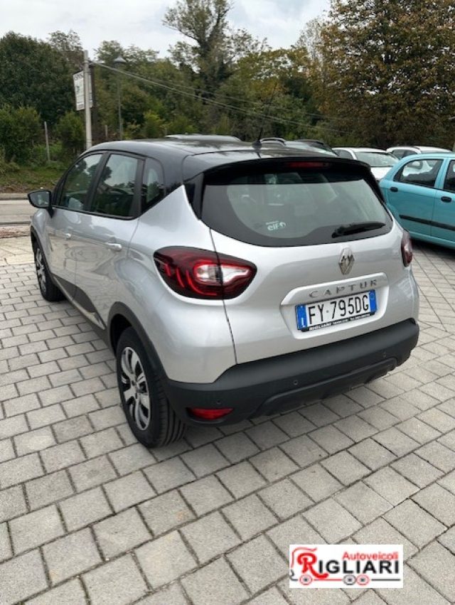 RENAULT Captur usata 18