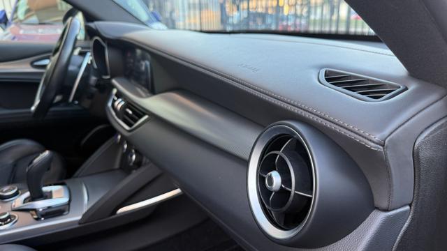 ALFA ROMEO Stelvio usata, con Park Distance Control