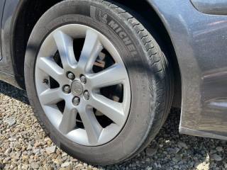 TOYOTA Avensis usata, con Airbag testa