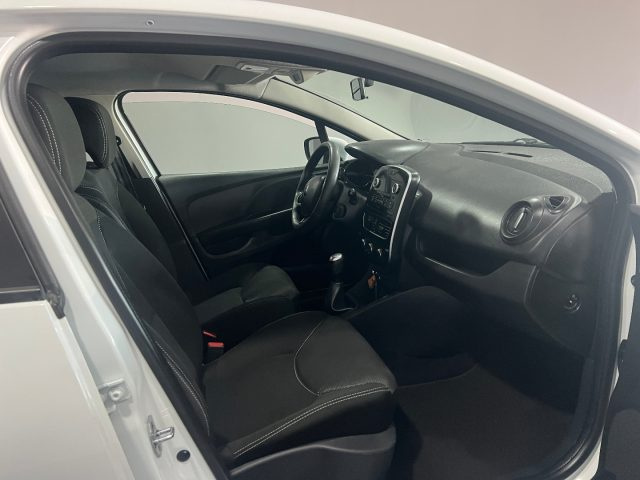 RENAULT Clio usata, con Chiusura centralizzata