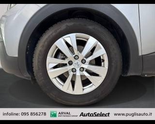 PEUGEOT 3008 usata, con Sensori di parcheggio posteriori