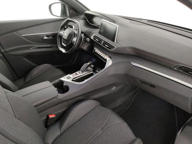 PEUGEOT 3008 usata, con Fari LED