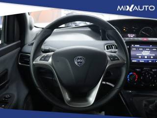 LANCIA Ypsilon usata, con Fendinebbia