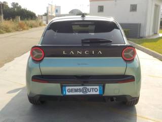LANCIA Ypsilon usata, con Park Distance Control
