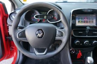 RENAULT Clio usata, con Specchietti laterali elettrici