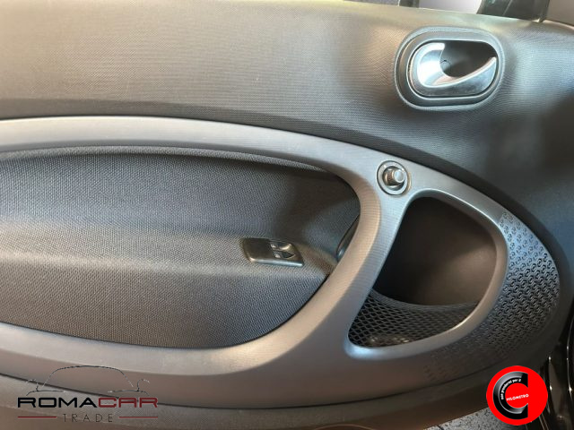 SMART ForTwo usata, con Servosterzo