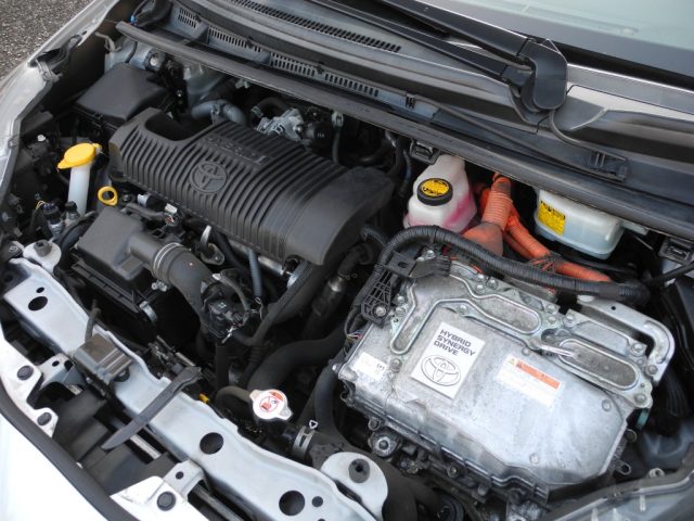 TOYOTA Yaris usata 69