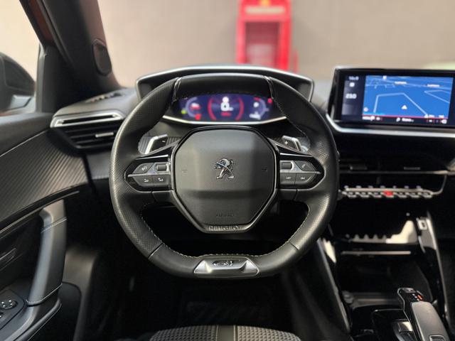 PEUGEOT 2008 usata, con Cruise Control