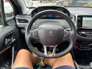 PEUGEOT 208 usata, con Cruise Control