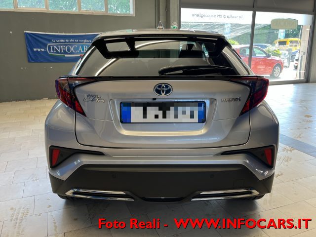 TOYOTA C-HR usata, con Climatizzatore