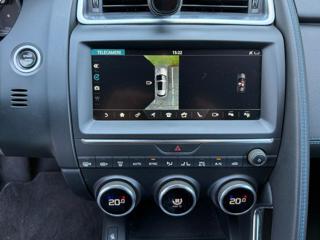 JAGUAR E-Pace usata, con Apple CarPlay