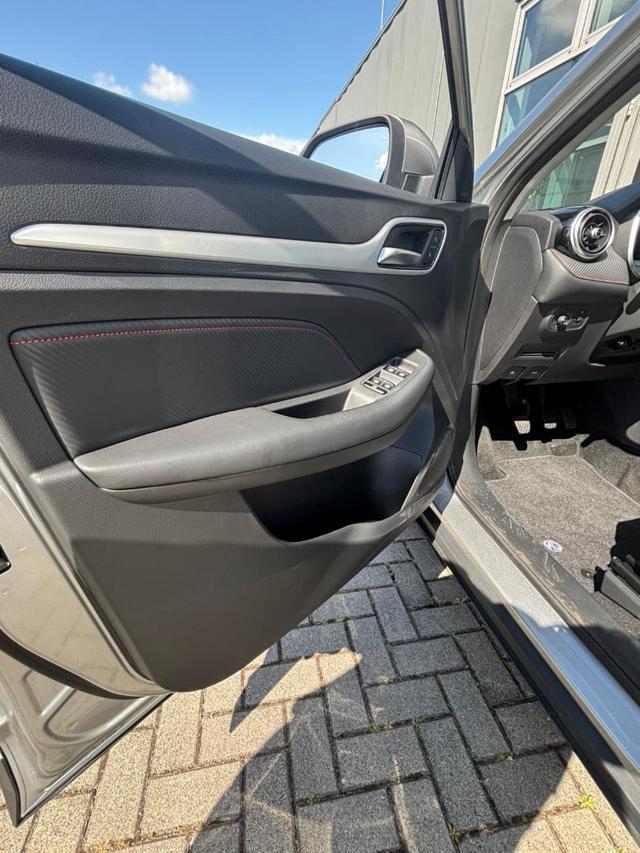 MG ZS usata, con Cruise Control