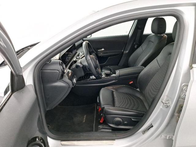 MERCEDES-BENZ A 180 usata, con Interni in pelle