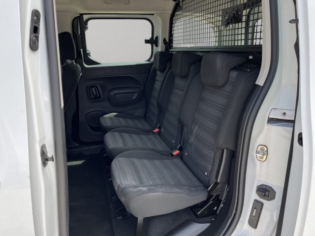 OPEL Combo usata, con Autoradio digitale