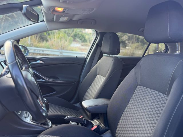 OPEL Astra usata, con Fendinebbia