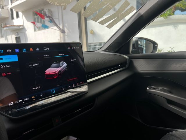 VOLKSWAGEN T-Roc usata, con Controllo elettronico della corsia