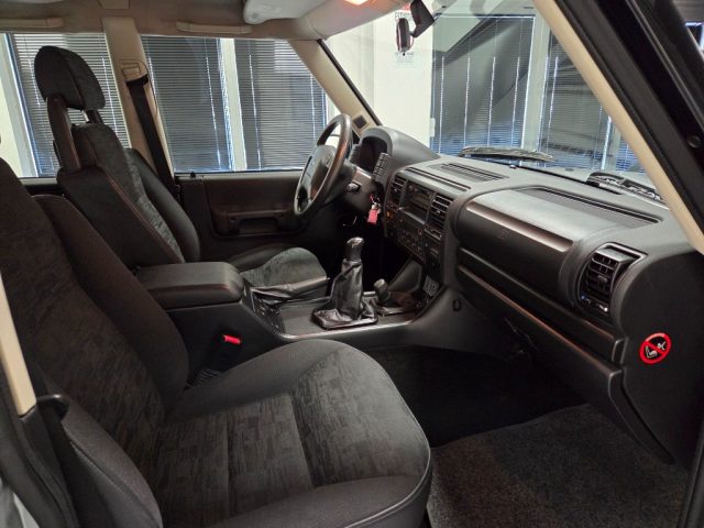 LAND ROVER Discovery usata, con Sospensioni pneumatiche