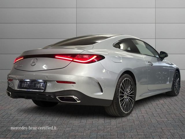 MERCEDES-BENZ CLE 220 usata, con Airbag