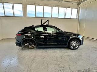 ALFA ROMEO Stelvio usata, con Cerchi in lega