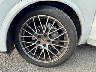 PORSCHE Cayenne usata, con Controllo trazione