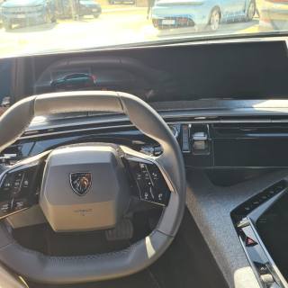 PEUGEOT 3008 usata, con Autoradio