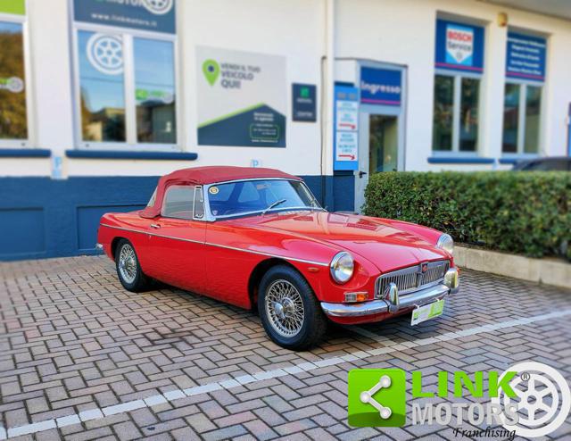 MG MGB usata, con Autoradio