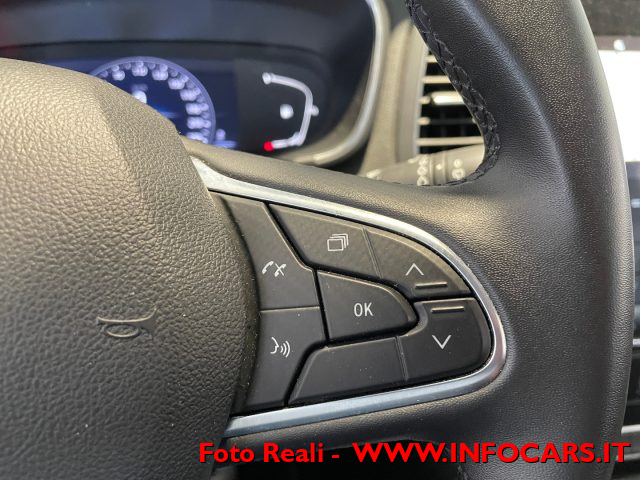 RENAULT Megane usata, con Luci diurne LED