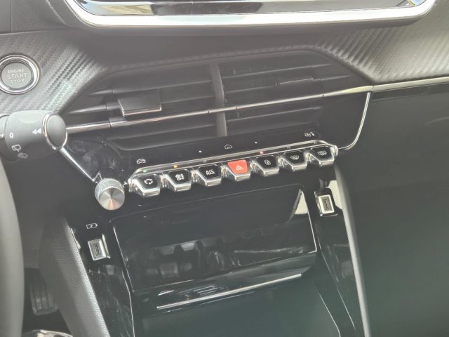 PEUGEOT 2008 usata, con Climatizzatore