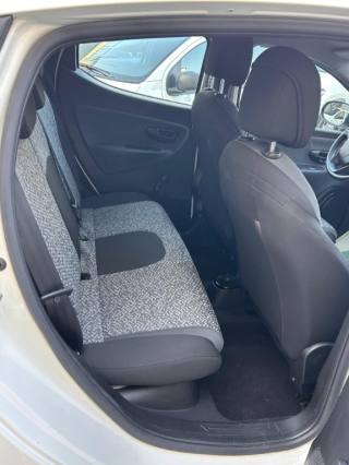 LANCIA Ypsilon usata, con Servosterzo