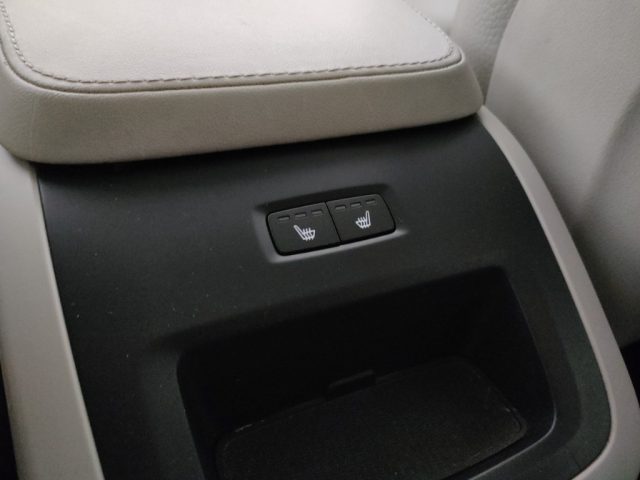 VOLVO XC90 usata, con USB