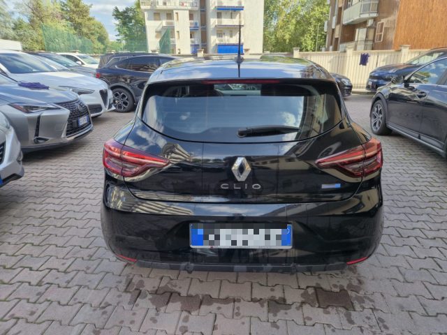 RENAULT Clio usata, con Autoradio