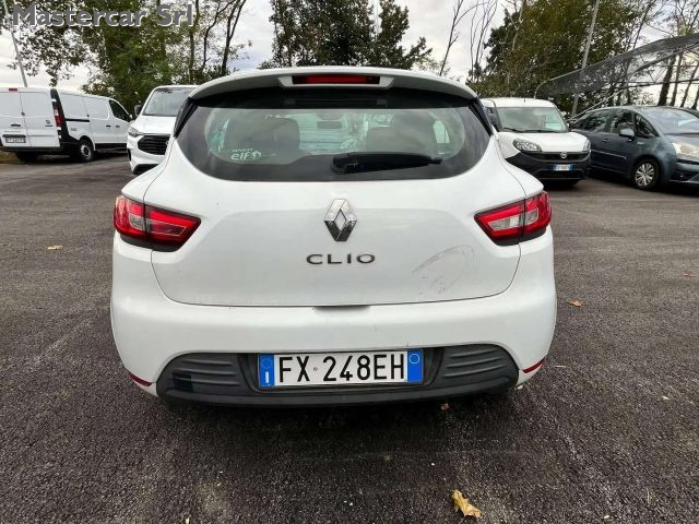 RENAULT Clio usata, con Climatizzatore