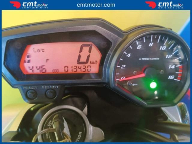 YAMAHA FZ6 usata 4