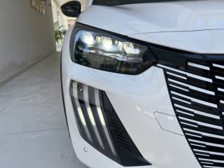 PEUGEOT 208 usata, con Controllo trazione